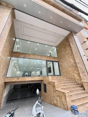 Cho thuê Sàn VP 235 M² Tầng 5 7 8 Nguyễn Khánh Toàn ,Quận Cầu Giấy Hà Nội