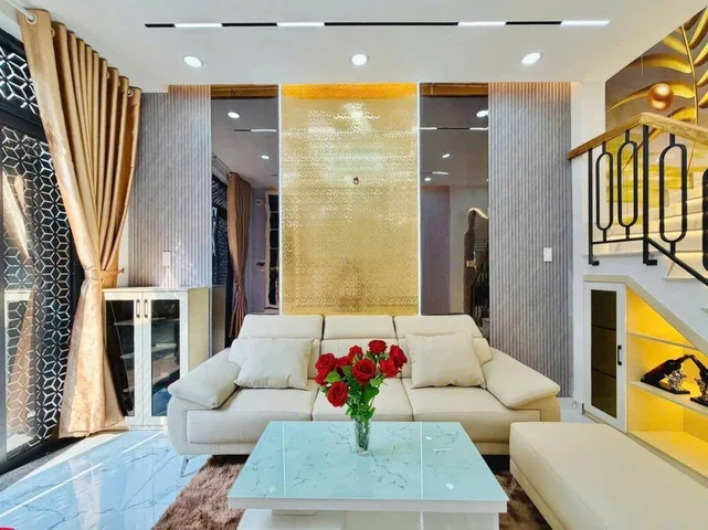Bán Nhà riêng 45m2 có sẵn 45 m2 thổ cư giá 2.7 tỷ tại Đường Nguyễn Văn Đậu Phường 07 Quận Bình Thạnh TP. Hồ Chí Minh