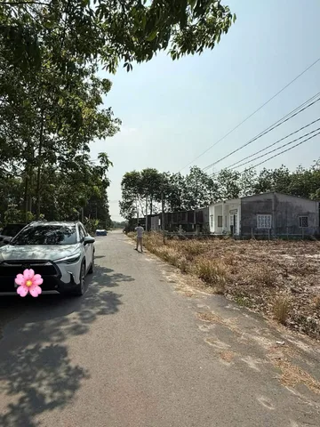 Bán Đất 500m2 có sẵn 120 m2 thổ cư giá 660 triệu tại Xã Minh Hưng Thị xã Chơn Thành Bình Phước