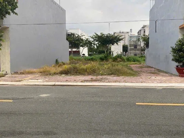 HÀNG HIẾM TRUNG TÂM BÀ RỊA: 105M² FULL THỔ CƯ – MẶT TIỀN KINH DOANH , ĐỐI DIỆN TRƯỜNG HỌC LÊ VĂN CƯƠNG