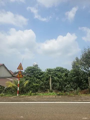 Bán Đất 336m2 có sẵn 200 m2 thổ cư giá 5.05 tỷ tại trung tâm Di Linh