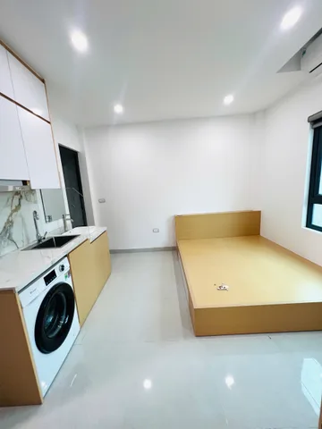 Gần Bách - Kinh - Xây Cho thuê Căn hộ giá 5.5 triệu tại Ngõ 211 Khương Trung