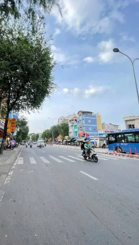 Bán Nhà riêng - Sẵn dòng tiền-dt: 75m2 có sẵn 75 m2 thổ cư giá 5.2 tỷ tại Đường Lê Trọng Tấn Phường Tân Sơn Nhì Quận Tân Phú TP. Hồ Chí Minh