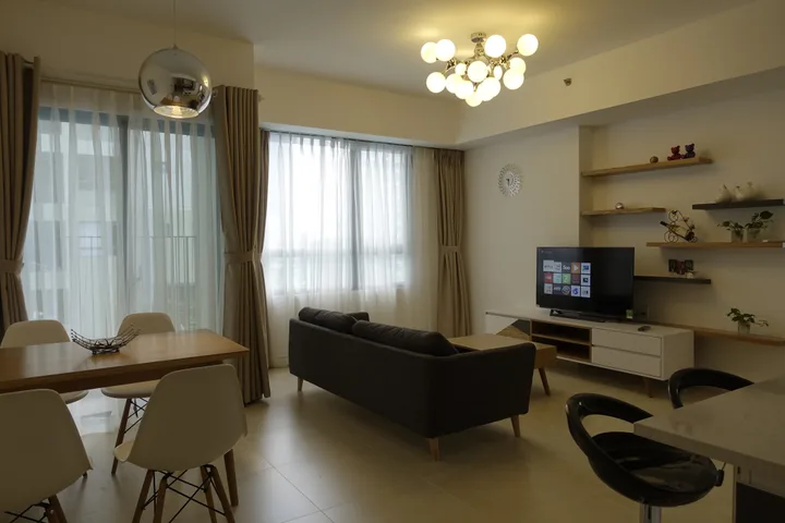 2 Phòng Ngủ căn hộ Masteri Thảo Điền bán căn góc view hồ bơi lầu thấp