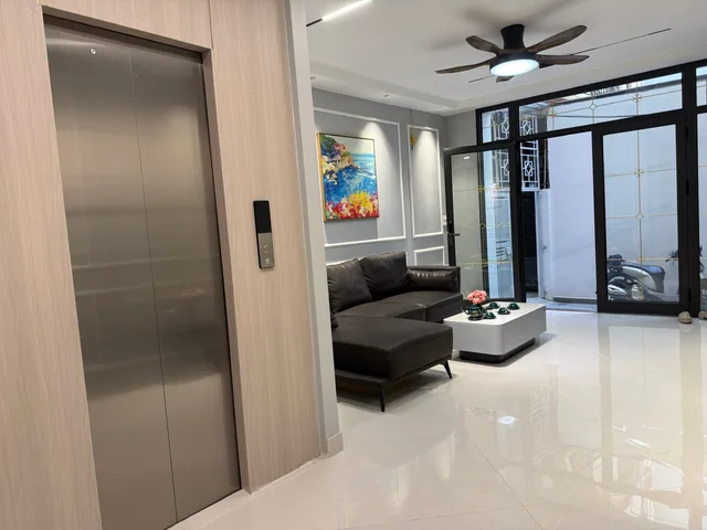 LÊ TRỌNG TẤN - THANH XUÂN - 45M X 6T - THANG MÁY - GẦN Ô TÔ - 11,2 TỶ