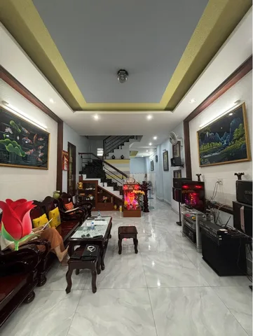 ✨ ** 8.5Đ – LẠC LONG QUAN.**

🏡 **4.2x14m • trệt + 2 lầu + ST • 4PN.**