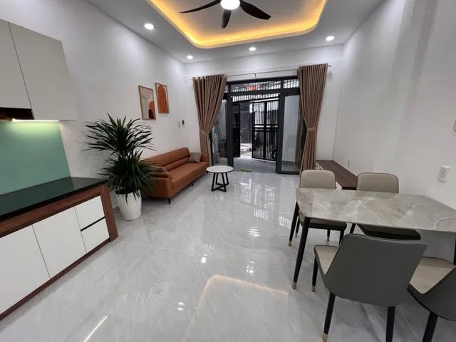 Bán Nhà riêng 79m2 có sẵn 79 m2 thổ cư giá 4.39 tỷ tại đường Tô Ngọc Vân Phường Tam Bình Quận Thủ Đức TP. Hồ Chí Minh