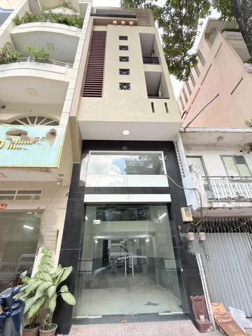 Bán Nhà riêng 69m2 có sẵn 69 m2 thổ cư giá 35 tỷ tại Đường Trần Phú Phường 08 Quận 5 TP. Hồ Chí Minh