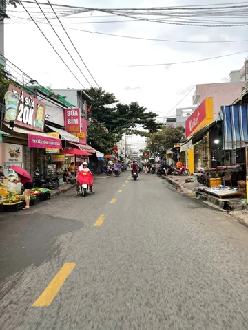 GẦN NGÃ TƯ GA – QL1A – NHÀ GẦN 80M² – MẶT TIỀN GẦN 5M – KHU YÊN TĨNH – 3.X TỶ
