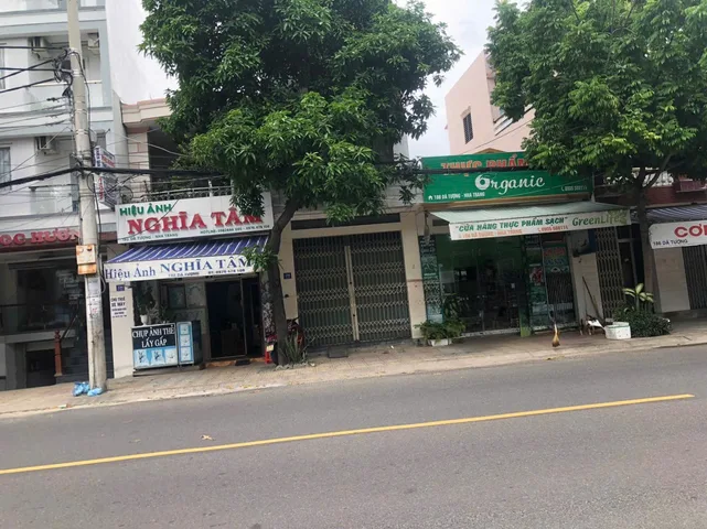 Bán Nhà riêng 77m2 có sẵn 77 m2 thổ cư giá 15 tỷ tại Đường Dã Tượng Phường Vĩnh Nguyên Thành phố Nha Trang Khánh Hòa