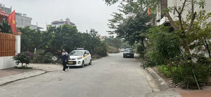 🌱Bán Lô Giãn Dân Khu 6 Đại Phúc, Mt 4.5m Dt 76m2 Giá 8.1 Tỷ lh e Điệp 0395777369
