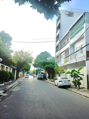 BÁN GẤP NHÀ MẶT TIỀN - ĐƯỜNG HỒNG LĨNH - KHU BÀN CỜ, GIÁ 21TỶ 499 TRIỆU ( LVCC )