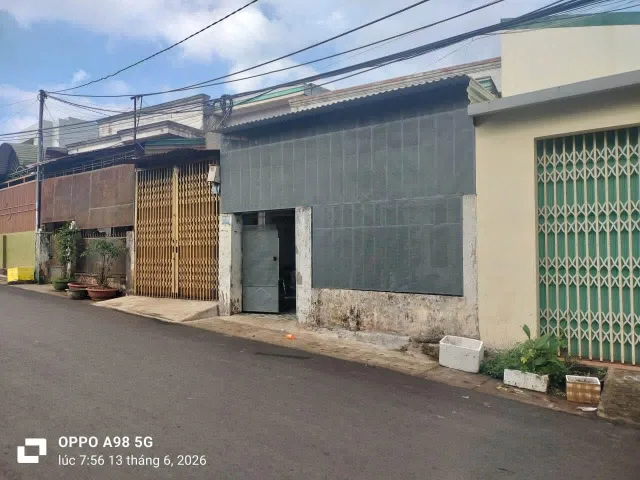 Bán Nhà riêng 92.8m2 có sẵn 92.8 m2 thổ cư giá 4 tỷ tại Phường Ea Tam Thành phố Buôn Ma Thuột Đắk Lắk