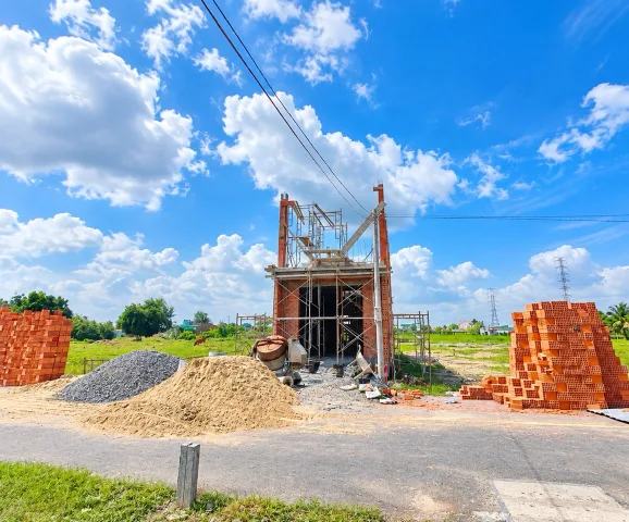 💥 100m2 đất thổ cư tại Củ Chi TPHCM💥
Mặt tiền đường nhà nước nhựa 8m, 2 xe tải né nhau vi vu. Giá 1 Tỷ xx