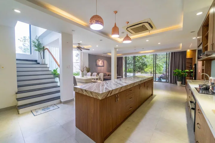 CHO THUÊ CĂN THE POINT VILLA 350m², HỒ BƠI RIÊNG