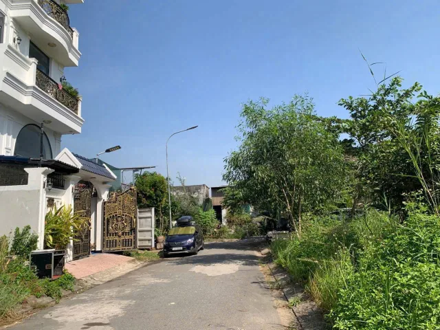 BÁN ĐẤT KDC RẠCH TÔM - GÓC 2 MẶT TIỀN HẺM CHÍNH -134M2, NGANG 10M - 5.75 TỶ