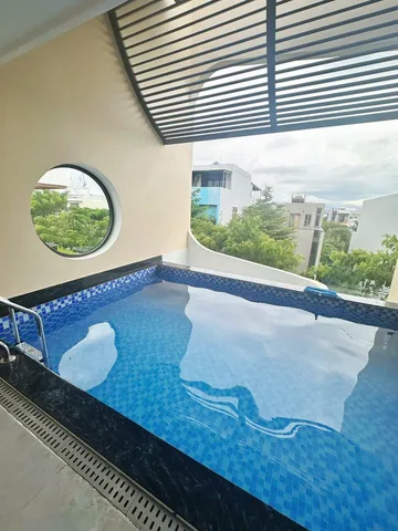 CHO THUÊ NHÀ HỒ BƠI 4 TẦNG MT HOÀ XUÂN