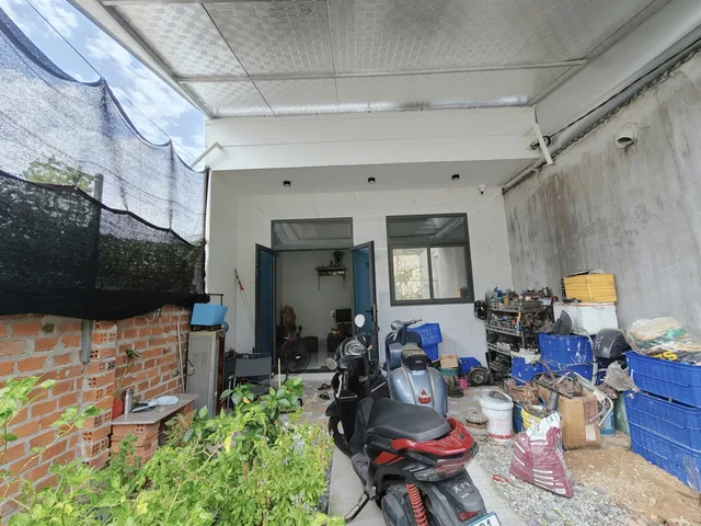 BÁN NHÀ KHU VỰC PHƯỚC ĐỒNG. Dt 84.2m2. Giá 2.280ty