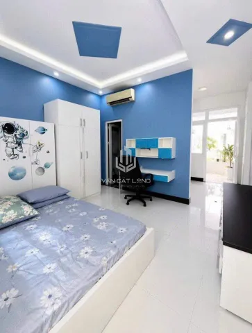 🔥 BÁN NHÀ 1 TRỆT 2 LẦU – HẺM Ô TÔ LÊ PHỤNG HIỂU – 78,3M² – 3PN – HẺM THÔNG – 6,3 TỶ 🔥