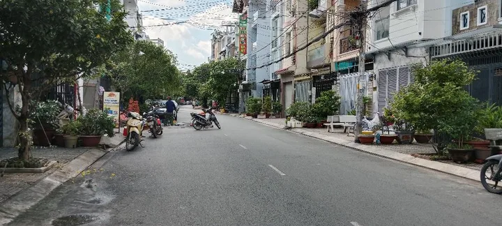 Bán Nhà 4 Tầng Đường Trần Văn Ơn Tân Phú