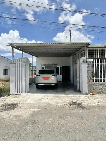 NHÀ NGAY CHÂN CẦU VƯỢT CỦ CHI CÁCH CHỈ 2KM GIÁ 850TR SỔ HỒNG RIÊNG 125M2