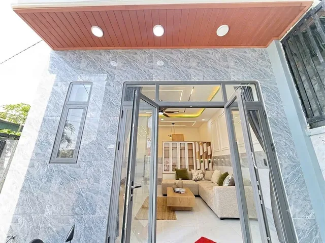 Bán nhà 5x15m 435 triệu hẻm chợ , đường ô tô sẵn nội thất giáp xã Vĩnh Lộc HCM