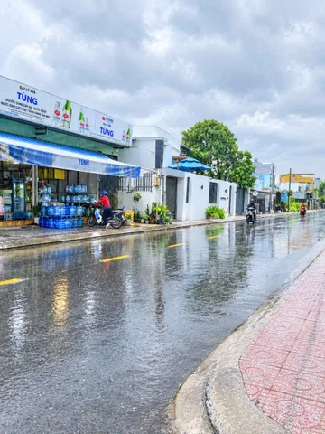 Bán Đất 180m2 có sẵn 180 m2 thổ cư giá 5.5 tỷ tại Đường Lê Văn Lương Xã Nhơn Đức Huyện Nhà Bè TP. Hồ Chí Minh