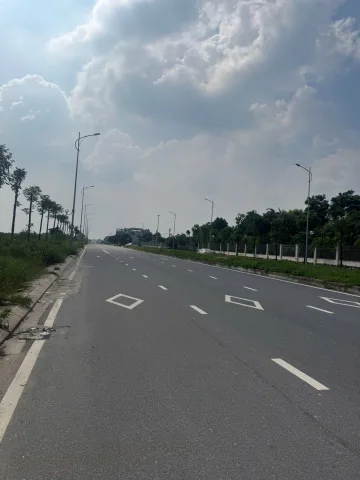 Bán Đất 100m2 có sẵn 100 m2 thổ cư giá 2 tỷ tại Xã Phú Cát Huyện Quốc Oai Hà Nội