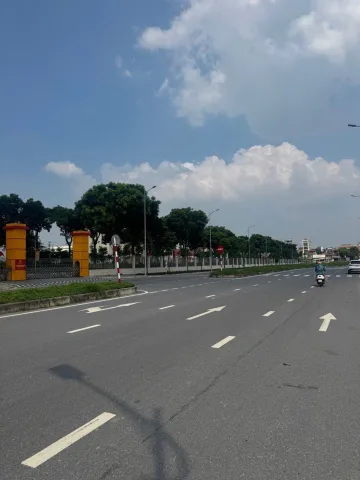 Bán Đất 100m2 có sẵn 100 m2 thổ cư giá 2 tỷ tại Xã Phú Cát Huyện Quốc Oai Hà Nội