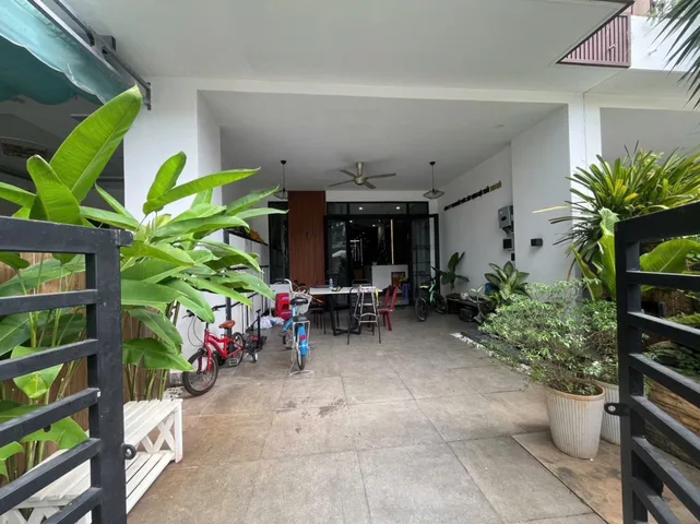 BÁN BIỆT THỰ 3 TẦNG, P TAM BÌNH  136m2 , ĐƯỜNG 12M , CHỈ 13.6 TỶ ,