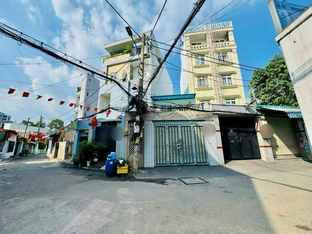 CHDV Mặt Tiền Linh Chiểu 190m2_Cách Đh Ngân Hàng 100m_17Phong + Nhà ở _TN 75tr/tháng
