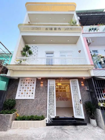 Phú Thuận giá 5 tỷ 95, hạ mạnh 800 triệu, nhà 3 tầng 4pn
