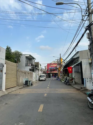 Bán Đất 93m2 có sẵn 93 m2 thổ cư giá 5.3 tỷ tại đường số 7 Phường Long Trường Quận 9 TP. Hồ Chí Minh