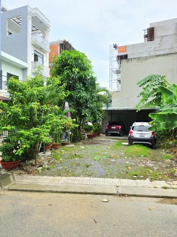 Bán Đất 86m2 có sẵn 86 m2 thổ cư giá 5.8 tỷ tại Đường Trường Lưu Phường Long Trường Quận 9 TP. Hồ Chí Minh