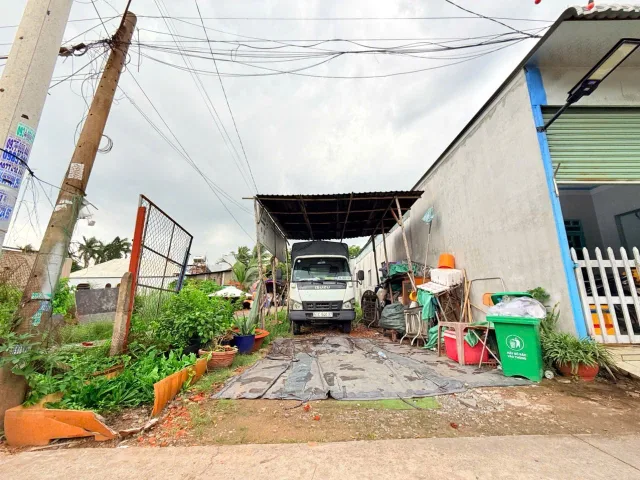 Bán Đất 135m2 có sẵn 135 m2 thổ cư giá 5.4 tỷ tại Đường số 9 Phường Long Trường Quận 9 TP. Hồ Chí Minh