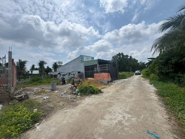 Bán Đất 100m2 có sẵn 66 m2 thổ cư giá 880 triệu tại  Huyện Trảng Bàng Tây Ninh