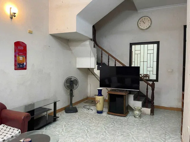 Cho thuê Nhà riêng 65m2 giá 13 triệu tại đường chính kinh Phường Nhân Chính Quận Thanh Xuân Hà Nội