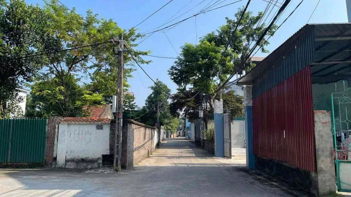CẮT  LỖ BÁN HƠN 1 TỶ
ĐỒNG TRẠNG _CỔ ĐÔNG