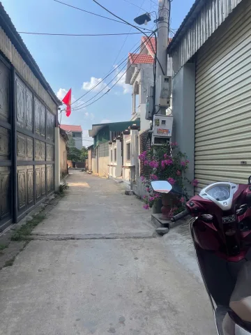 BánCẮT BÁN 104.5M THÔN CÁNH CHỦ BÌNH YÊN