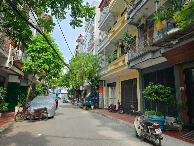 Bán Nhà riêng 35m2 có sẵn 35 m2 thổ cư giá 12.7 tỷ tại Đường Chiến Thắng Phường Văn Quán Quận Hà Đông Hà Nội