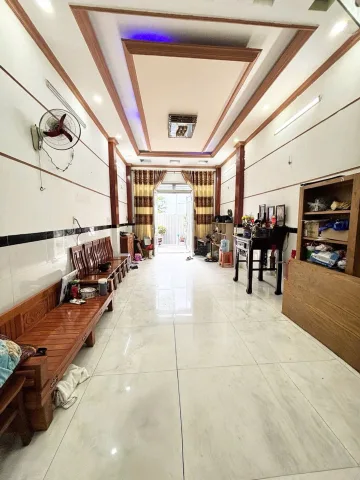 Bán Nhà riêng 60m2 có sẵn 60 m2 thổ cư giá 6.25 tỷ tại Đường Liên Khu 5 - 6 Phường Bình Trị Đông Quận Bình Tân TP. Hồ Chí Minh