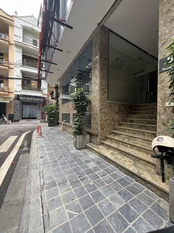 Cho thuê Mặt bằng kinh doanh 100m2 giá 48 triệu tại đường Nguỵ Như Kom Tum Phường Nhân Chính Quận Thanh Xuân Hà Nội