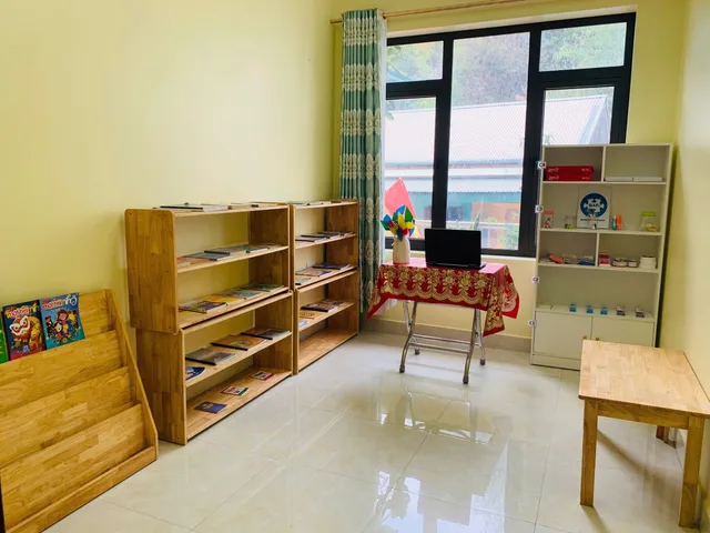 Bán Nhà riêng 60m2 3 tầng ngõ 16 cao xanh ô tô đỗ cửa