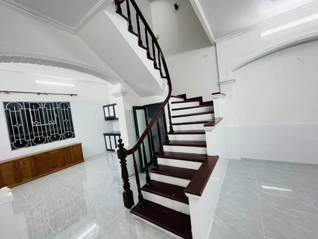 Cho thuê nhà ngõ 29 Dịch Vọng, Cầu Giấy 50m x 4T (5 phòng) giá 14 triệu 2 THOÁNG