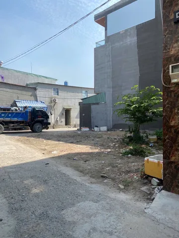 Bán Đất 51m2 có sẵn 51 m2 thổ cư giá 3.3 tỷ tại Đường Nguyễn Duy Trinh Phường Long Trường Quận 9 TP. Hồ Chí Minh