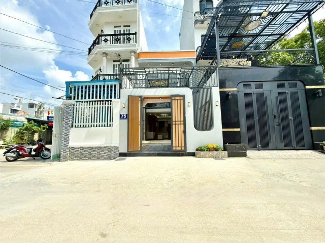 BÁN NHÀ MẶT TIỀN THẠNH LỘC 22 QUẬN 12 (4.5X16M = 72M²) 1 TRỆT 1 LẦU 3PN NHÀ MỚI ĐẸP Ở KINH DOANH NGAY GIÁ CHỈ 5.5 TỶ TL