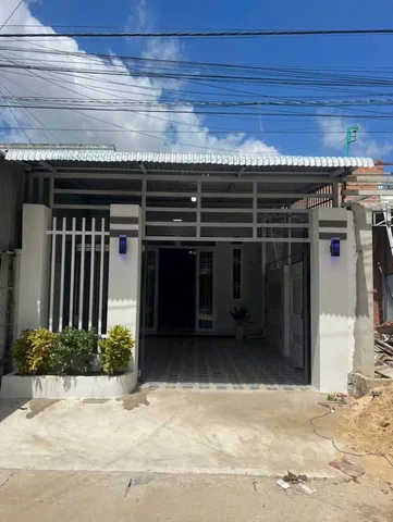 Bán Nhà riêng 108m2 có sẵn 100 m2 thổ cư giá 1.16 tỷ tại Đường số 42 Xã Tân Thông Hội Huyện Củ Chi TP. Hồ Chí Minh