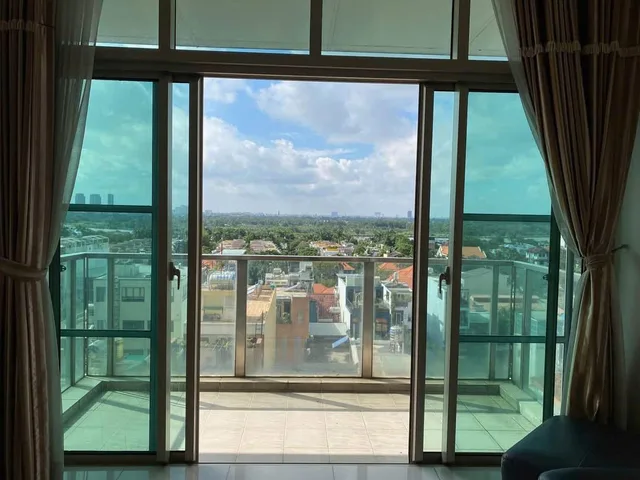 Bán căn hộ The Vista An Phú 2 phòng ngủ có ban công rộng view sông
