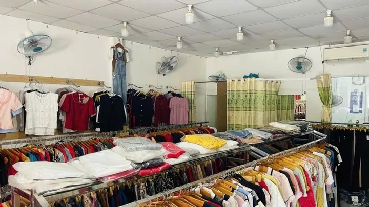 Bán Nhà riêng 111m2 có sẵn 111 m2 thổ cư giá 9 tỷ tại Đường Lý Thường Kiệt Thị trấn Hóc Môn Huyện Hóc Môn TP. Hồ Chí Minh