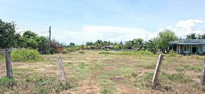 Bán Đất 2760m2 có sẵn 358.9 m2 thổ cư giá 7.5 tỷ tại Xã Hàm Thắng Huyện Hàm Thuận Bắc Bình Thuận cũ